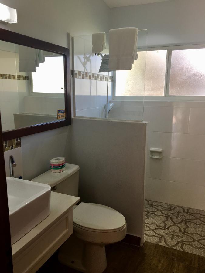 Standard  Room,1535115349:JPEG